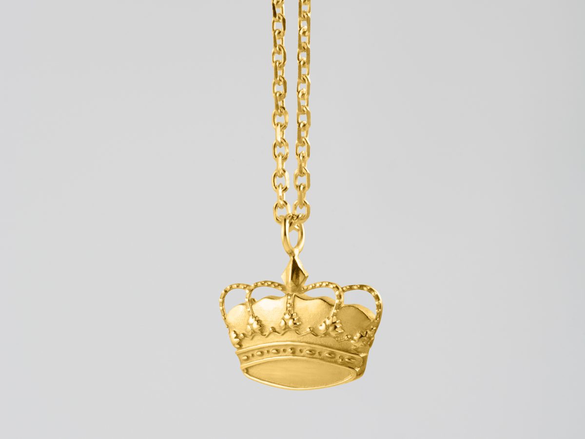 SARAH-JANE CLARKE | Crown 9-Karat gold charm