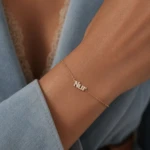 Sparkling Minimal Name Bracelet