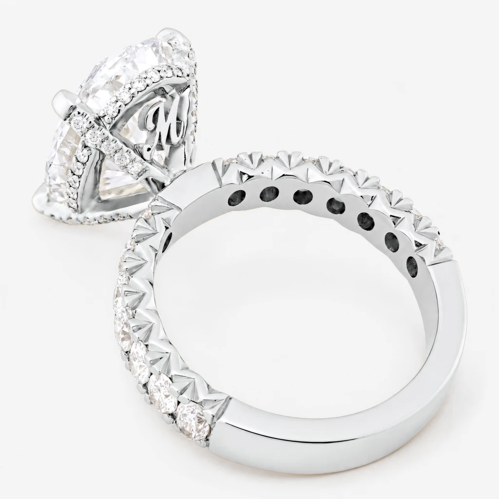 Lumière d’Amour 7ct Oval Diamond with Fishtail detailed Band White Gold Ring